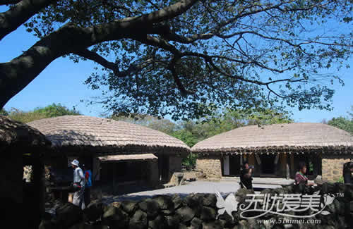 济州岛民俗文化村落院